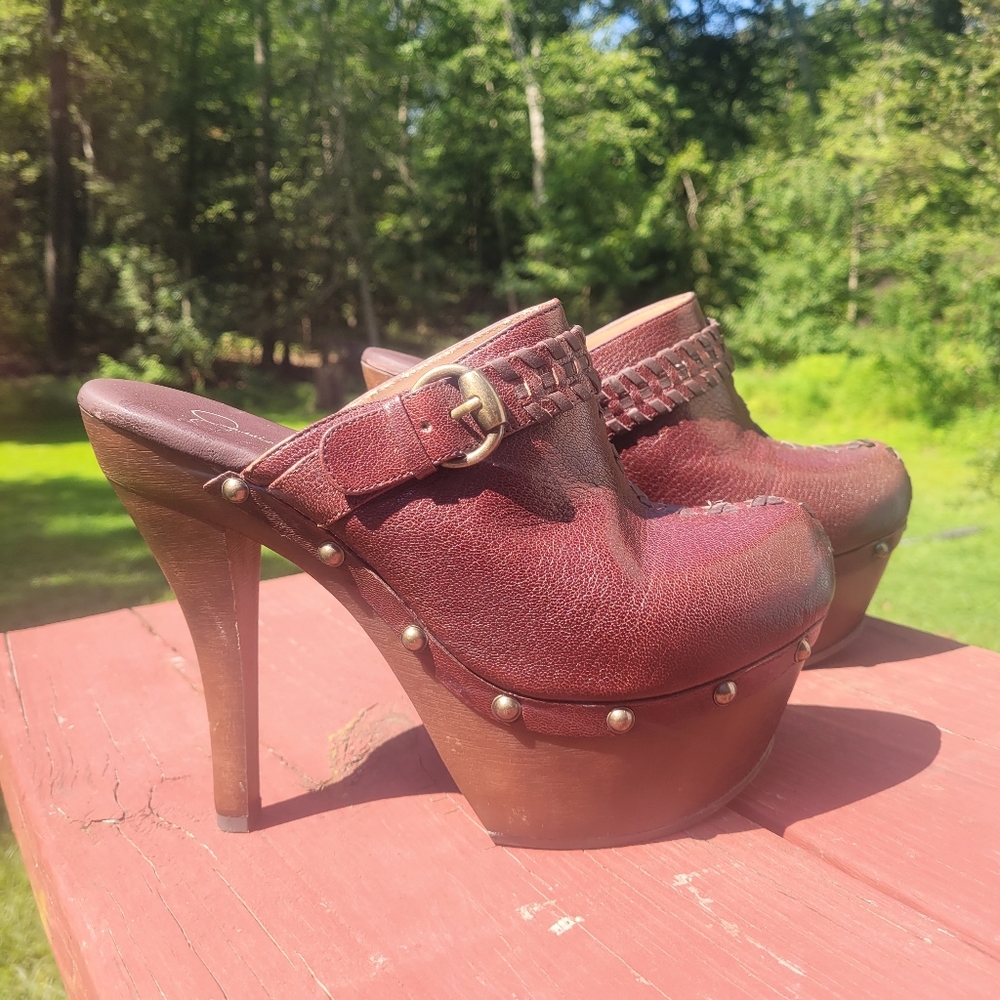 Jessica Simpson "WINSY" clogs sz8.5
